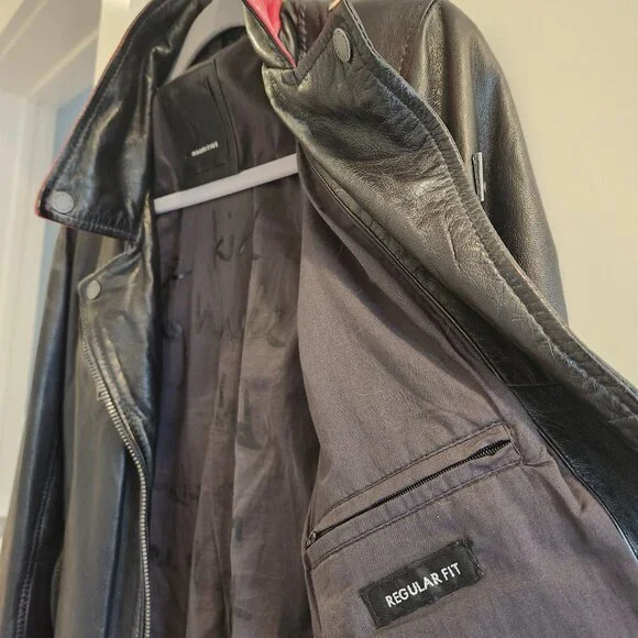 Black lambskin leather jacket with star accents MAURITIUS